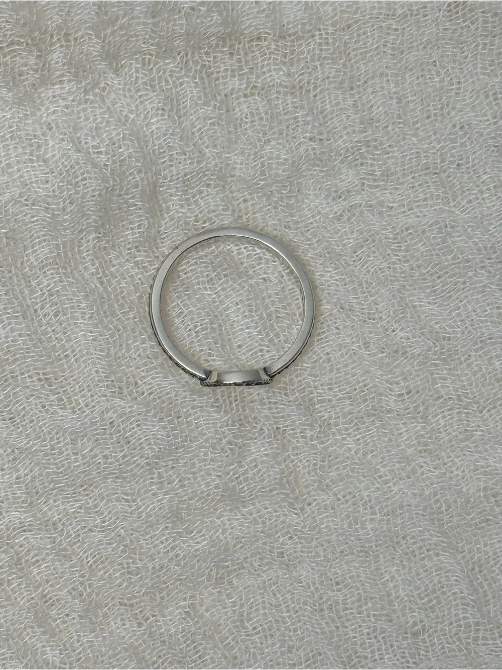 925 Sterling Silver Crescent Moon Band Ring in Silver, Size 7 - Picture 2 of 3